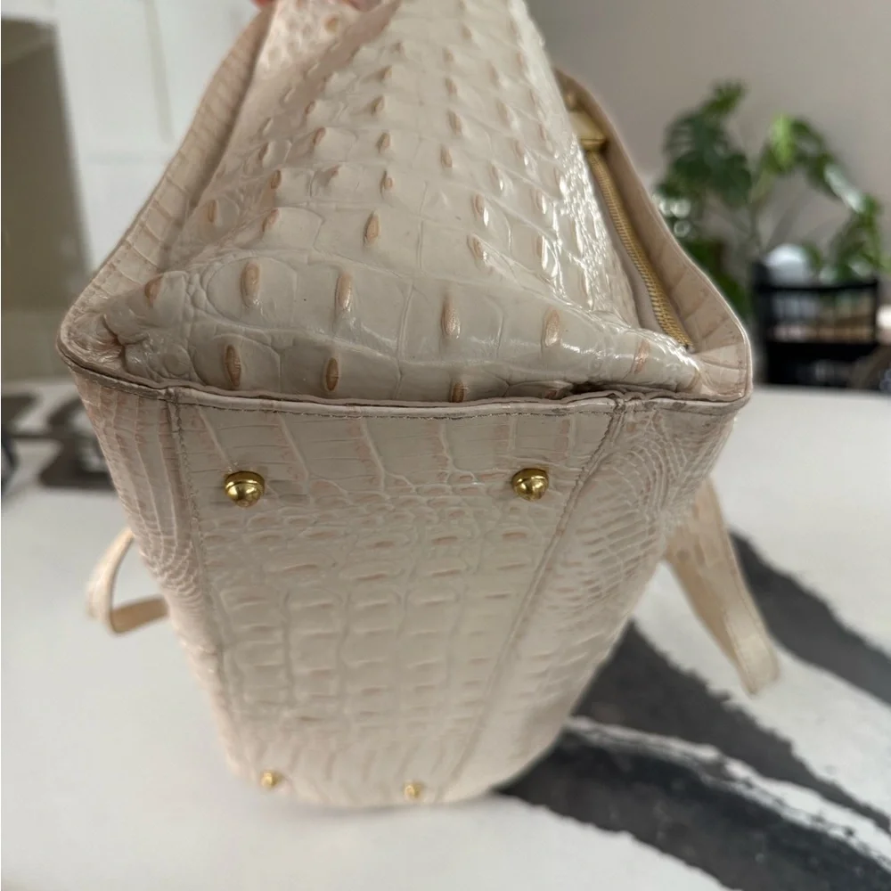 Brahmin Cream/Gold -Embossed Tote Bag - Picture 5 of 7